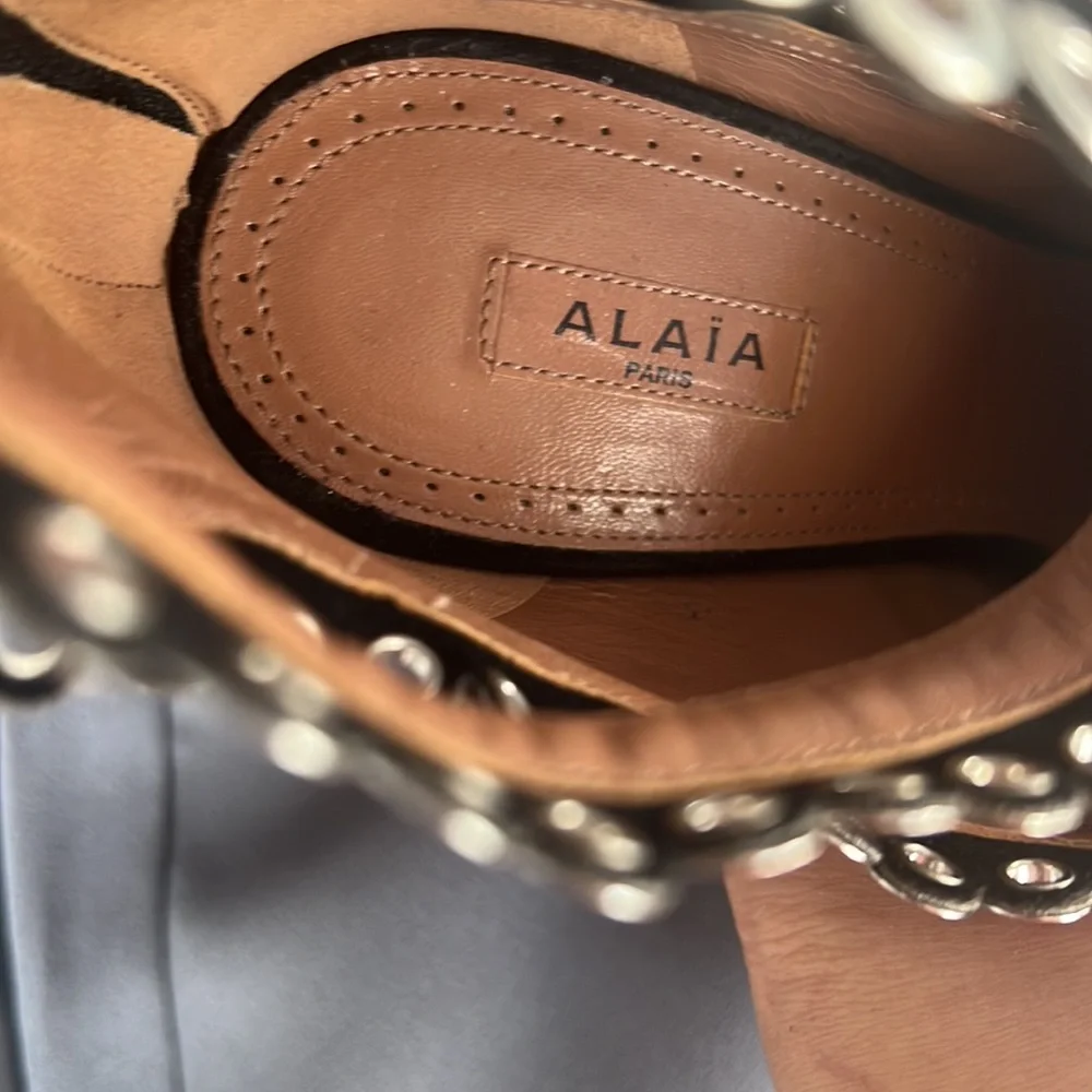 Alaia Black Suede Heels - Picture 3 of 6